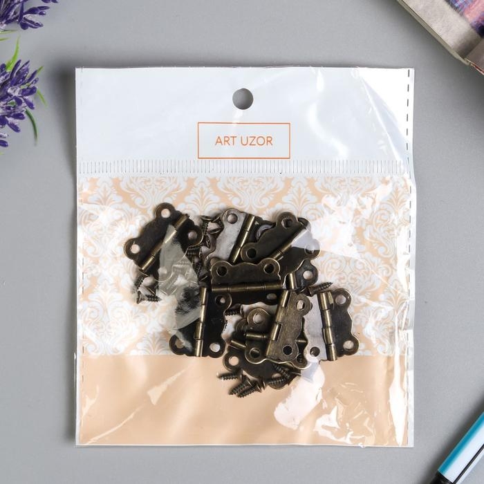 Петля накладная фигурная угол открывания 180 градусов + гвозд. набор 10 шт 2х1,7 см Петля накладная фигурная угол открывания 180 градусов + гвозд. набор 10 шт 2х1,7 см