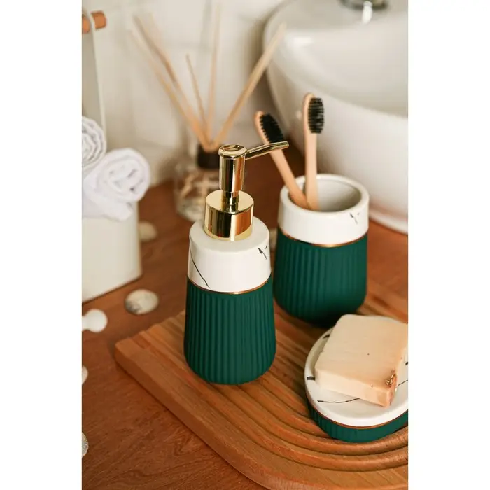Набор аксессуаров для ванной комнаты SAVANNA Grace, 3 предмета (дозатор для мыла 290 мл, стакан, мыльница), цвет зелёный мрамор Набор аксессуаров для ванной комнаты SAVANNA Grace, 3 предмета (дозатор для мыла 290 мл, стакан, мыльница), цвет зелёный мрамор