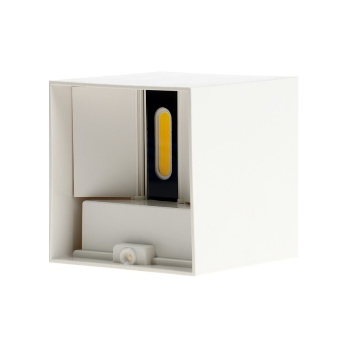 Светильник фасадный «Куб», FSD-063, 6 Вт, 3000К, регулир. луч, IP65, 220 В, пластик, белый 1008423 Светильник фасадный «Куб», FSD-063, 6 Вт, 3000К, регулир. луч, IP65, 220 В, пластик, белый 1008423