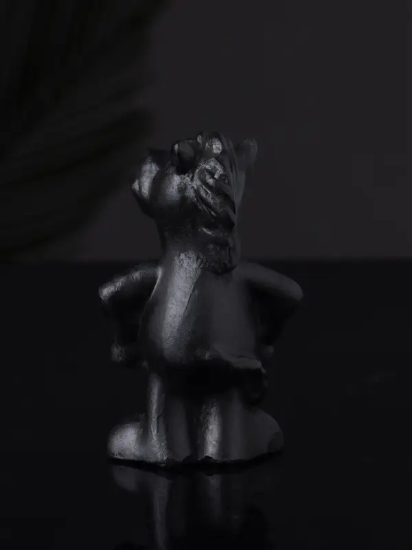 Фигура "Конь реальный" 8 см, черный