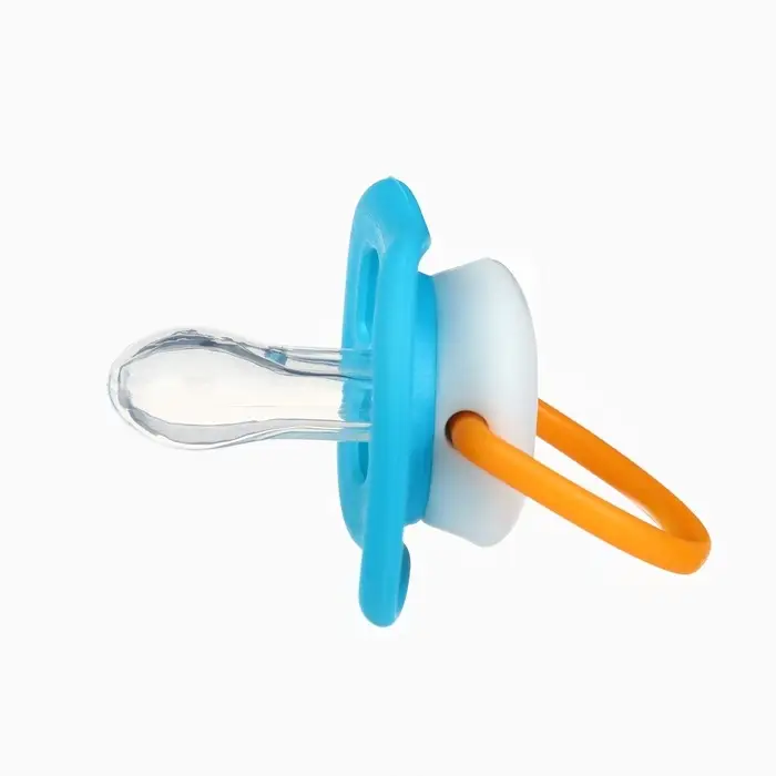 Соска - пустышка анатомическая &laquo;Для мальчика&raquo; +6 мес., 2 шт., держатель 1 шт., контейнер