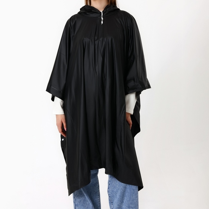 Дождевик взрослый пончо «Для мокрых дел», на кнопках, оверсайз, цвет чёрный Дождевик взрослый пончо «Для мокрых дел», на кнопках, оверсайз, цвет чёрный