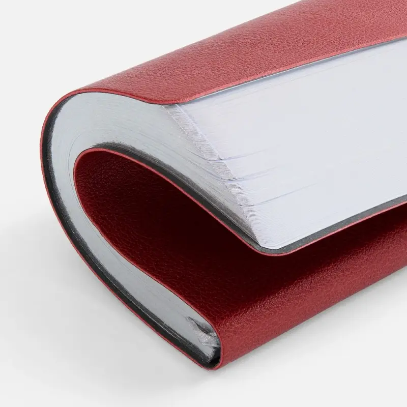 Ежедневник Petrus, недатированный, красный Ежедневник Petrus, недатированный, красный