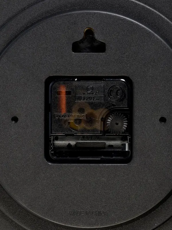 Часы настенные классические ENERGY ЕС-118, бесшумные, плавный ход, d=27.9 см, чёрные