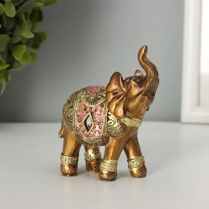 Фигурка полистоун &laquo;Африканский слон в золотой, ажурной попоне&raquo;, 8.5&times;7&times;3 см, МИКС