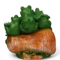 Садовая фигура из полистоуна &laquo;Лягушка на камне&raquo;, 30&times;10&times;35 см