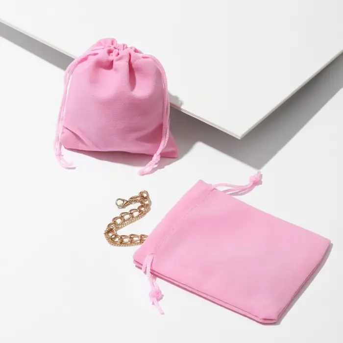 Мешочек бархатный «Влюблённое ассорти», 9×10, МИКС Мешочек бархатный «Влюблённое ассорти», 9×10, МИКС