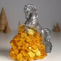 Копилка "Конь на деньгах" 20х20х13 см, серый Копилка "Конь на деньгах" 20х20х13 см, серый