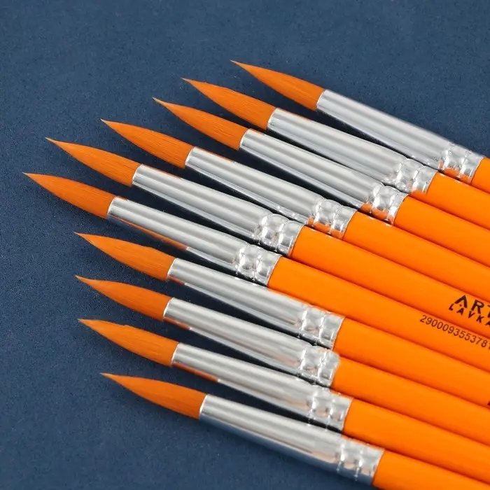 Кисть для рисования синтетика круглая №10 (диаметр обоймы 5 мм; длина ворса 18 мм) Кисть для рисования синтетика круглая №10 (диаметр обоймы 5 мм; длина ворса 18 мм)