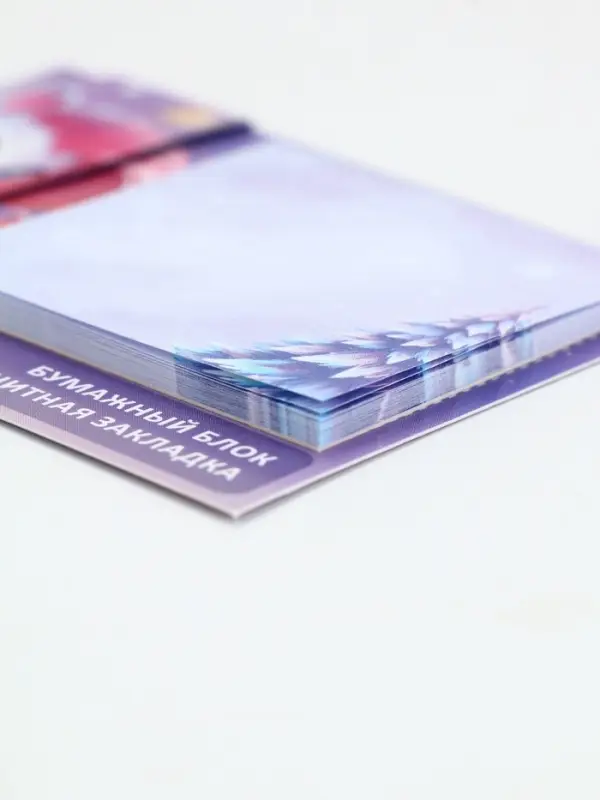 Магнитная закладка и блок бумаг 30 л "Пони"