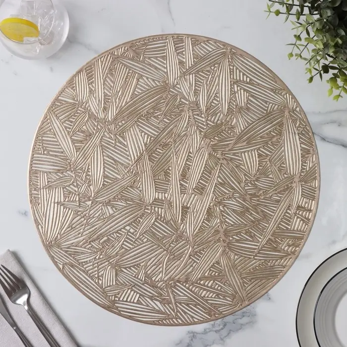 Салфетки сервировочные на стол Доляна &laquo;Листья&raquo;, d=38 см, 4 шт., золотые