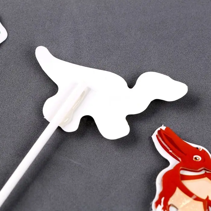 Топпер для торта «Динозаврики», в наборе 5 шт. Топпер для торта «Динозаврики», в наборе 5 шт.