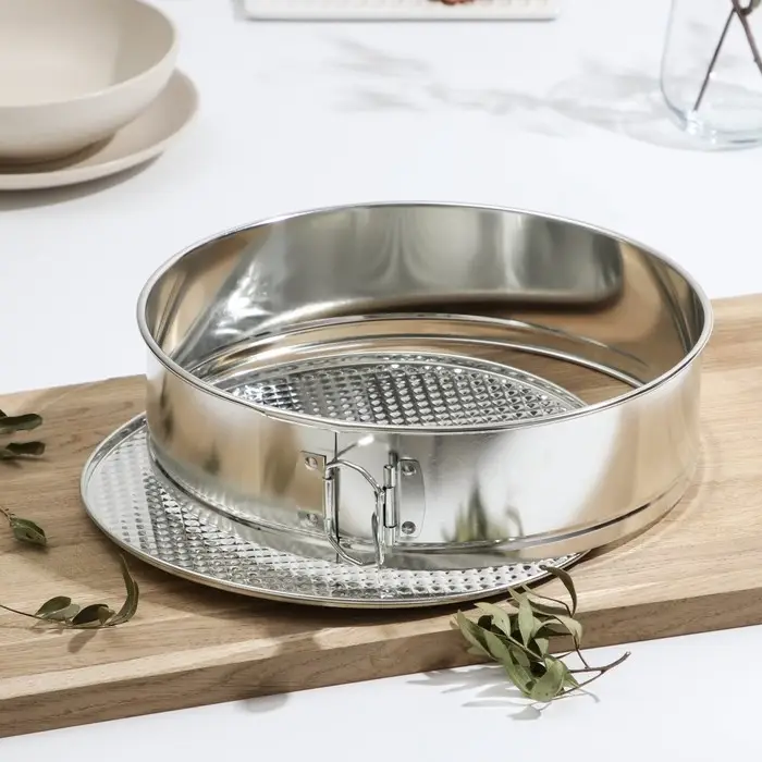 Форма для выпечки разъёмная Доляна «Круг. Фабиан», d=27 см Форма для выпечки разъёмная Доляна «Круг. Фабиан», d=27 см