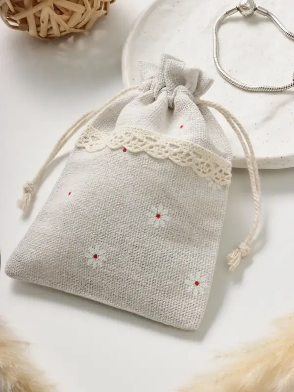 Мешочек подарочный «Лён» с ромашкой 10×13.5, цвет кремовый Мешочек подарочный «Лён» с ромашкой 10×13.5, цвет кремовый