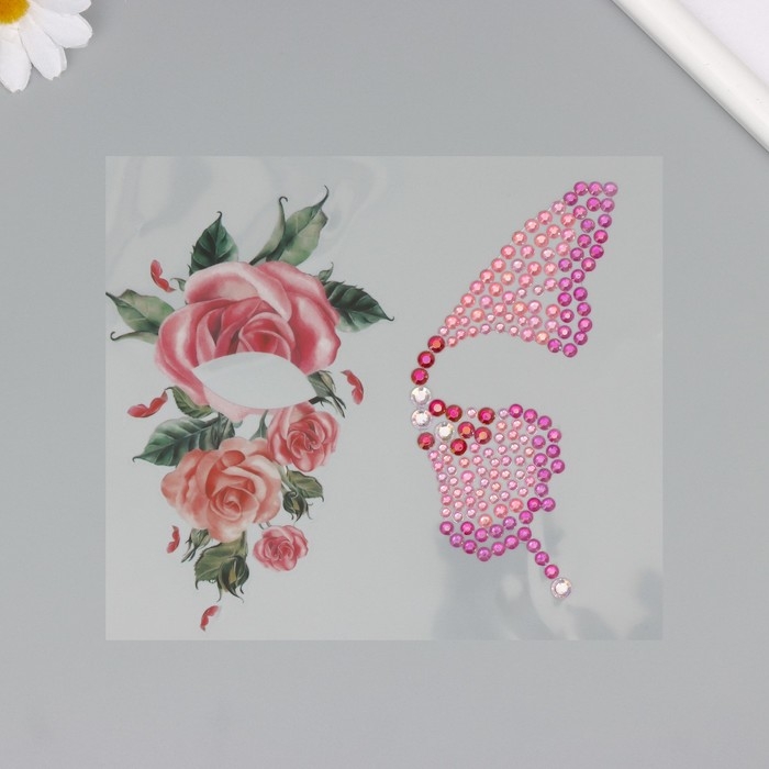 Наклейка пластик стразы Наклейка пластик стразы "Крыло бабочки и розовые розы" 16х17 см