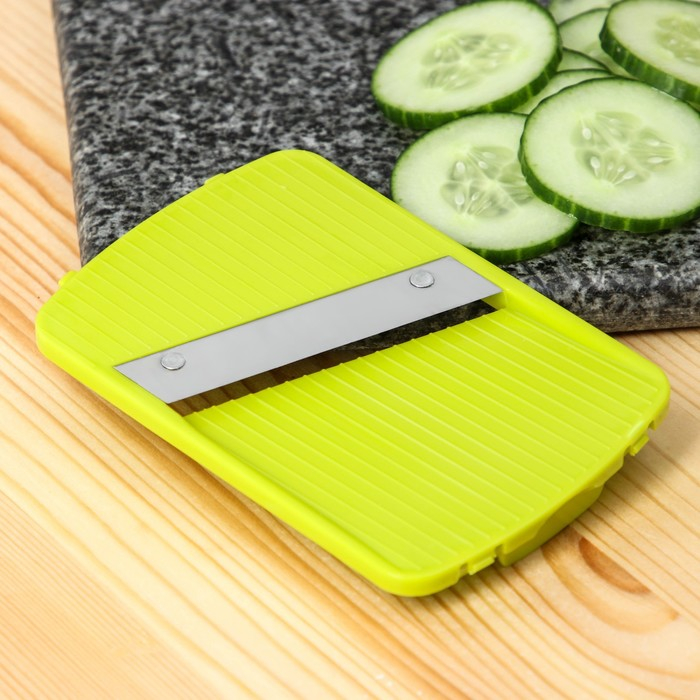 Овощерезка универсальная Доляна Fresh cook, 7 насадок, цвет белый/зелёный Овощерезка универсальная Доляна Fresh cook, 7 насадок, цвет белый/зелёный