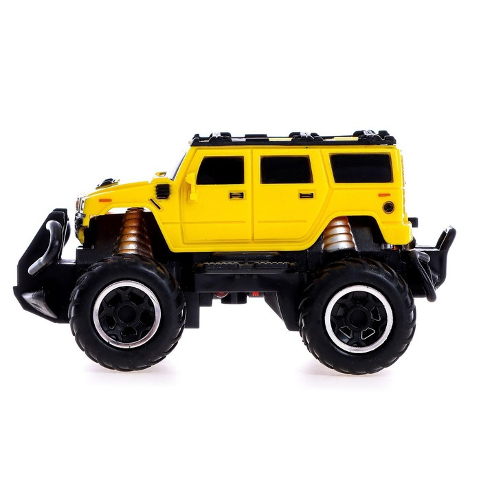 Джип радиоуправляемый «Хамер», работает от батареек, цвет жёлтый Джип радиоуправляемый «Хамер», работает от батареек, цвет жёлтый