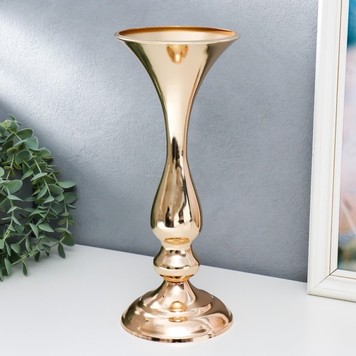 Подсвечник металл на 1 свечу Подсвечник металл на 1 свечу "Изящный" золотой 32х13х13 см