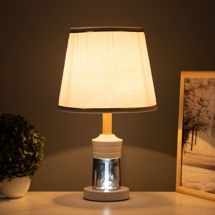 Лампа настольная Лампа настольная "Луиза" 1х40Вт Е27 1х5Вт LED черный/дымчатый 25х25х43см