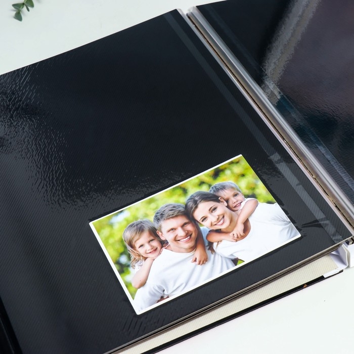 Фотоальбом магнитный 20 листов Фотоальбом магнитный 20 листов "Нежный розовый букет" в коробке, дерево, стразы 34х4х33 см