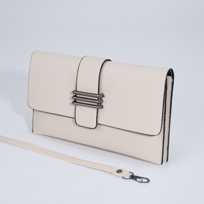 Сумка-клатч на магните, длинный ремень, цвет белый Сумка-клатч на магните, длинный ремень, цвет белый