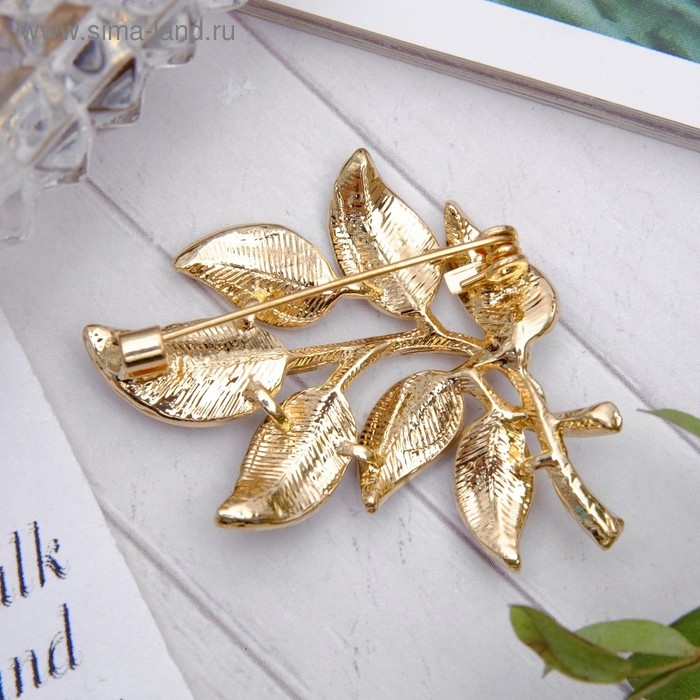 Брошь «Лист резной», цвет бело-зелёный в золоте