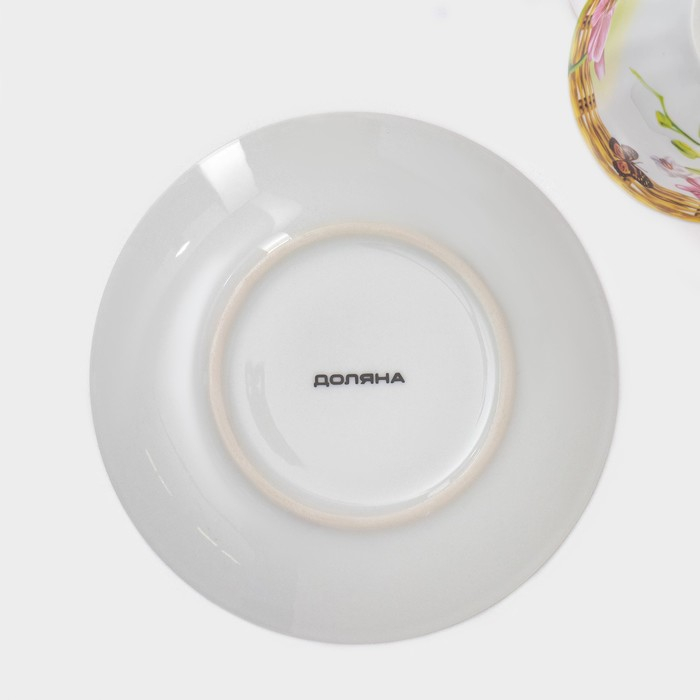 Набор чайный керамический на металлической подставке Доляна «Садовый дворик», 13 предметов: 6 чашек 200 мл, 6 блюдец d=14,1 см, чайник 1 л ㅤ Набор чайный керамический на металлической подставке Доляна «Садовый дворик», 13 предметов: 6 чашек 200 мл, 6 блюдец d=14,1 см, чайник 1 л ㅤ