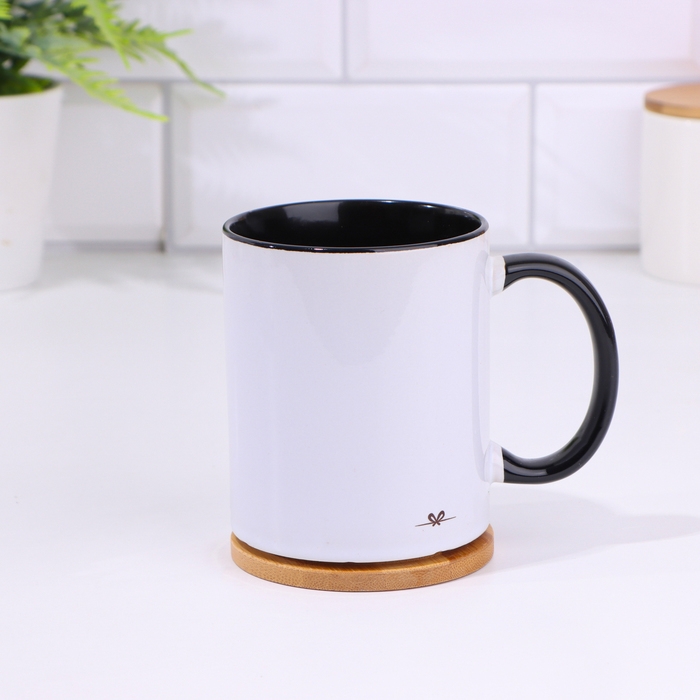 Кружка именная, сублимация "ИхихИгорь ", дно черного цвета