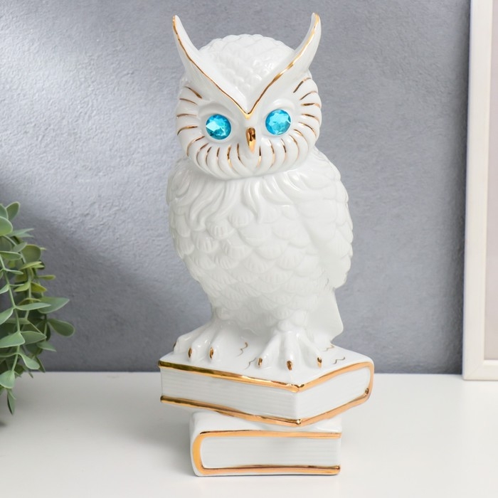 Сувенир керамика "Белый филин на книгах" с золотом 29х14,5х14 см