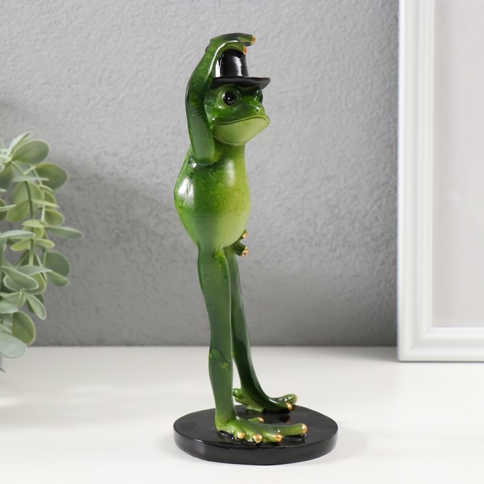 Сувенир полистоун Сувенир полистоун "Лягуха в шляпе-цилиндре" 20,5х8х8,5 см