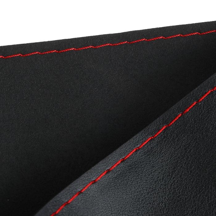 Оплетка на руль TORSO, 38 см, искусственная кожа, красный Оплетка на руль TORSO, 38 см, искусственная кожа, красный