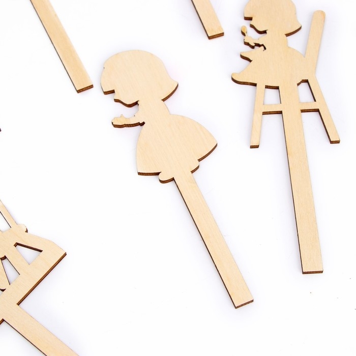 Теневой театр по мотивам русской народной сказки «Три медведя» Теневой театр по мотивам русской народной сказки «Три медведя»