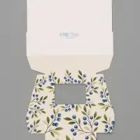 Коробка подарочная с окном &laquo;Ягоды&raquo;, 10&times;8&times;3.5 см, самосборная