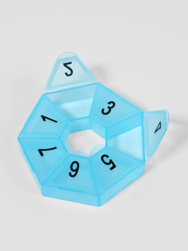 Таблетница «Цифры», 7.5×7.5×1.7 см, 7 секций, МИКС Таблетница «Цифры», 7.5×7.5×1.7 см, 7 секций, МИКС