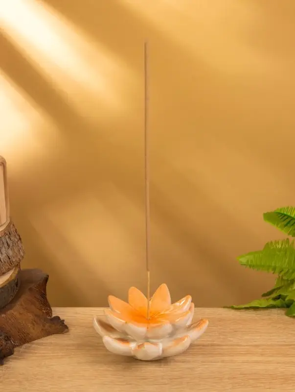 Подставка под благовония  Подставка под благовония "Цветок кувшинки" керамика, цв. МИКС, 9,5х9,5х4 см