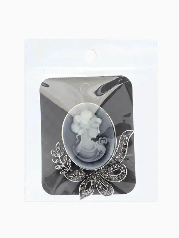 Брошь &laquo;Камея&raquo;, лавра, серая в чернёном серебре