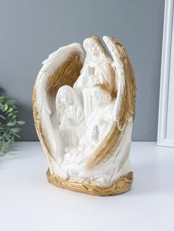 Фигура "Ангел хранитель" белый с золотом 35х25х15 см