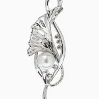 Брошь &laquo;Цветок&raquo; калла, жемчуг,  цвет белый в серебре