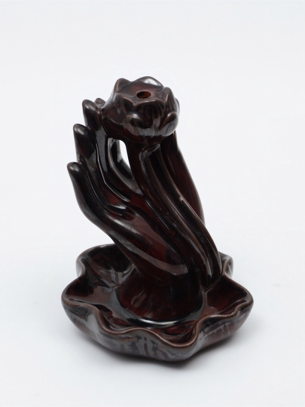 Подставка для благовоний TAKE IT EASY «Рука с лотосом», набор благовоний конусы, стелющийся дым, 4.3×3.5×6см