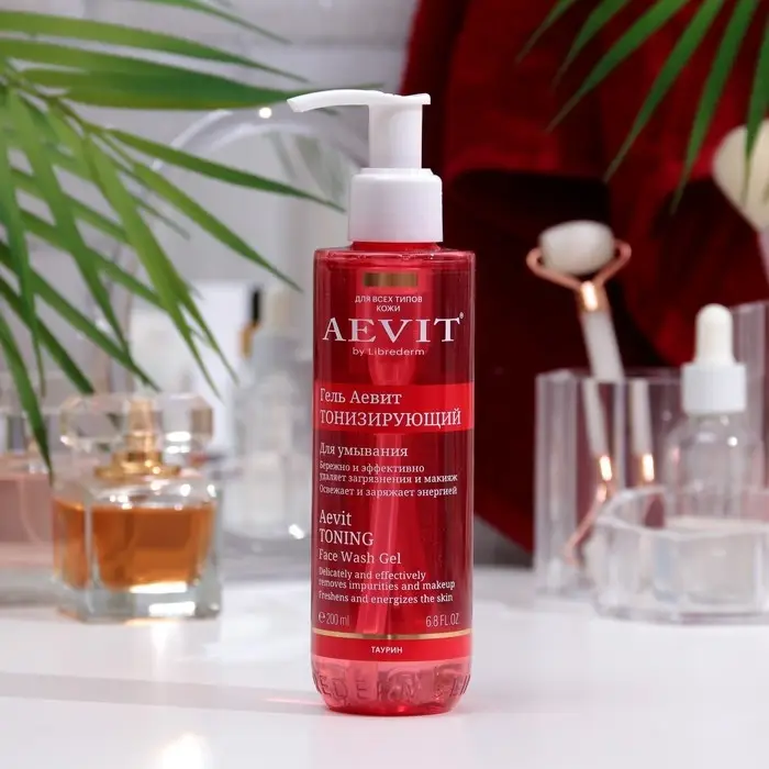Гель Аевит для умывания Aevit by Librederm тонизирующий, 200 мл Гель Аевит для умывания Aevit by Librederm тонизирующий, 200 мл