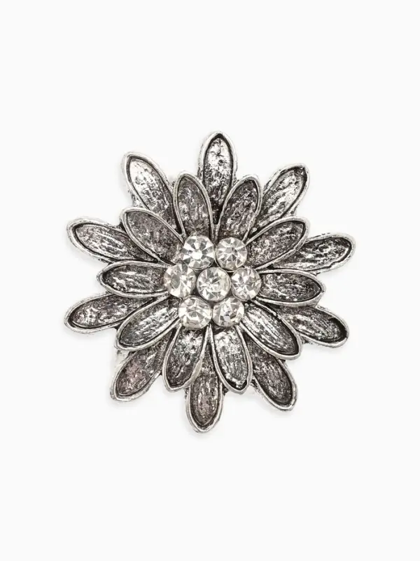 Кольцо для платка Кольцо для платка "Цветок Хризантема", цвет белый в чернёном серебре