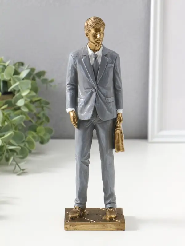 Сувенир полистоун "Мужчина-адвокат в сером костюме с портфелем" 24,5 см