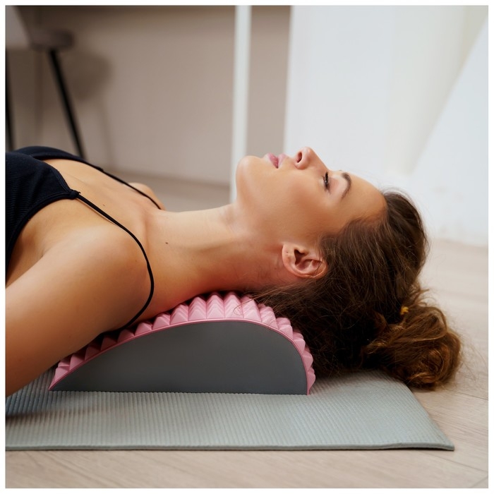 Массажный абмат (Abmat), подушка под поясницу 30×24×9,5 см, цвета МИКС Массажный абмат (Abmat), подушка под поясницу 30×24×9,5 см, цвета МИКС