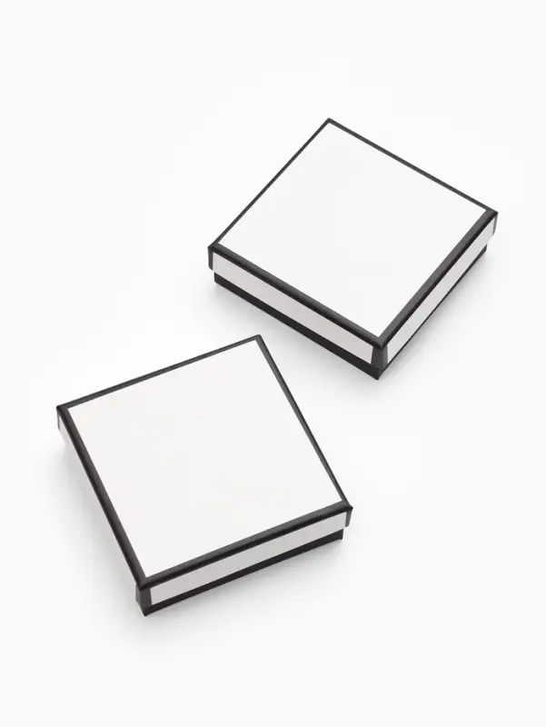 Коробочка подарочная под набор  Коробочка подарочная под набор "Стиль", 9*9 см, цвет чёрно-белый