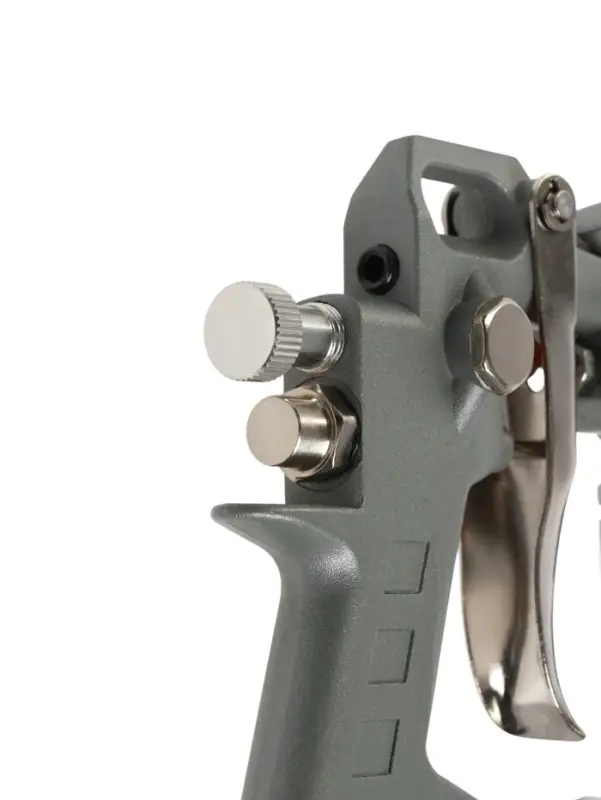 Краскораспылитель пневматический ТУНДРА, до 4 бар, сопло 1.5 мм, нижний бачок 0.75 л