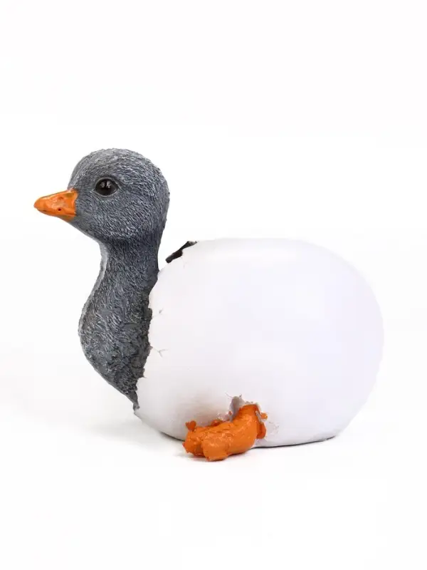 Садовая фигура 11 х 14 х 9 "Утенок в яйце"