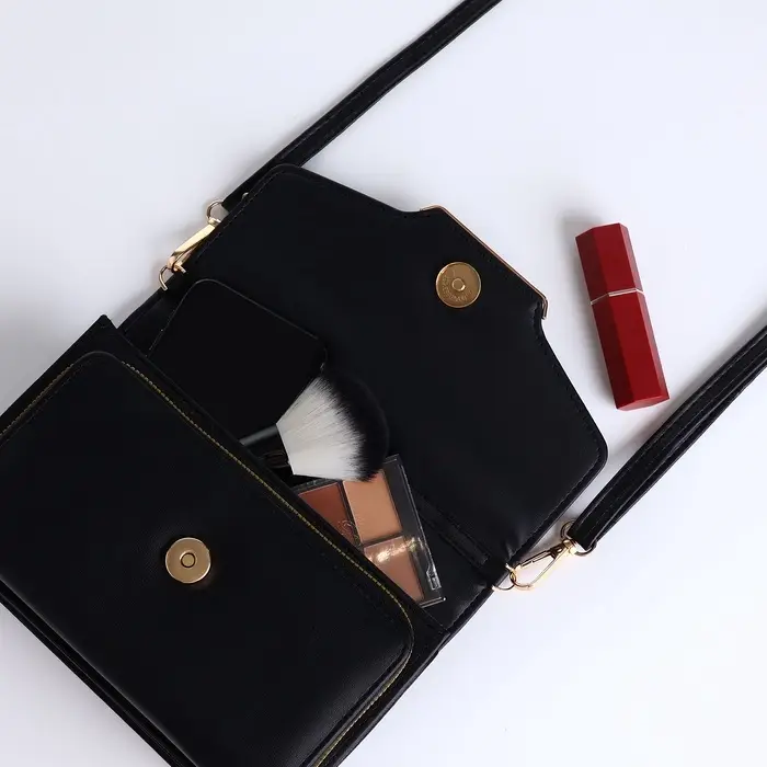 Сумка женская мессенджер на магнитах, 20&times;4&times;13 см, чёрная