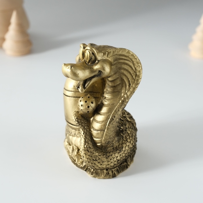 Копилка полистоун Копилка полистоун "Змейка с лейкой" золото 7х6х10 см