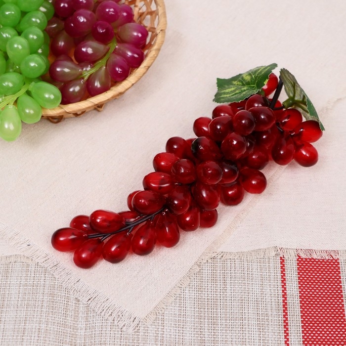 Муляж Муляж "Виноград овальный" 24 см 60 ягод, микс