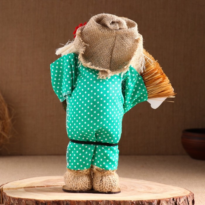 Оберег-домовой Оберег-домовой "Славуся, с метлой и подковой", средний, 33х24х12 см МИКС